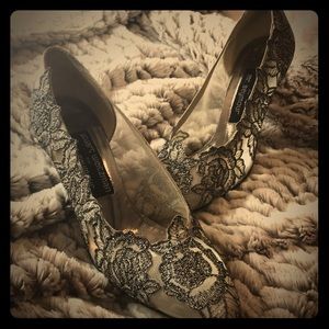 Vintage Cinderella Lace Shoes